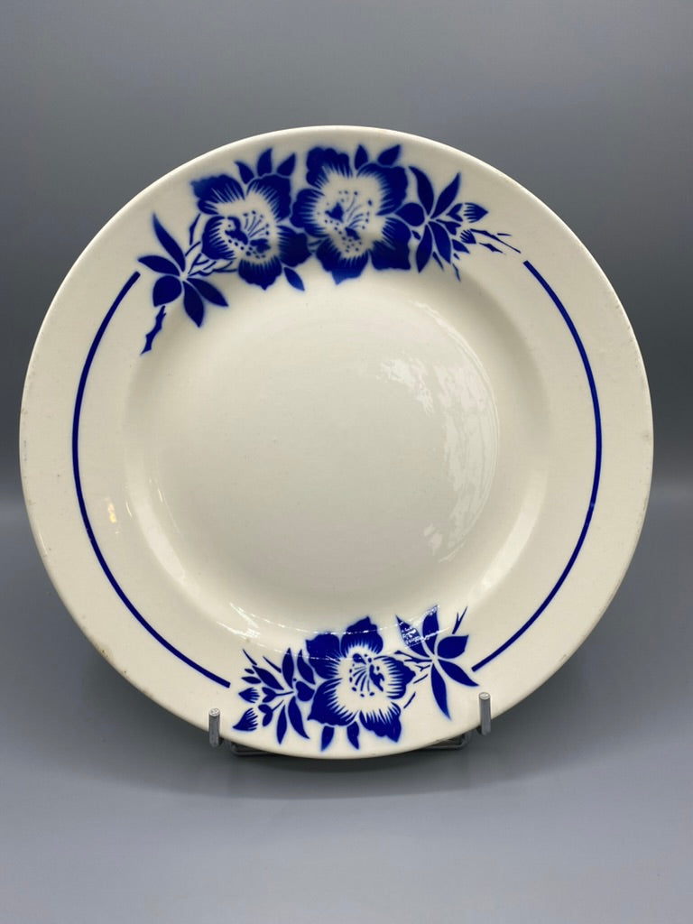 Grand plat faïence ancienne décor floral bleu cobalt, vue de face