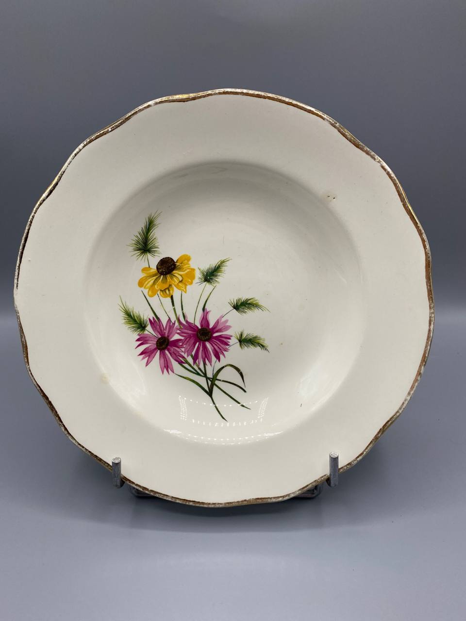 Assiette creuse publicitaire ancienne Biscottes Saint-Honoré décor floral