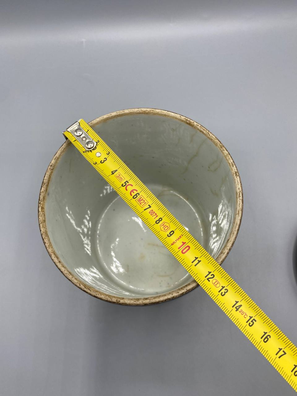 Pot à farine faïence bleu cobalt décor floral japonisant
