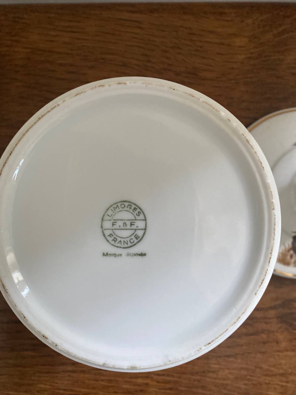 Pot couvert en porcelaine de Limoges – Décor canards sauvages – Fontanille et Marraud