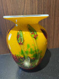 Vase en verre soufflé marbré – Inclusions multicolores jaune, rouge et vert – Verre doublé