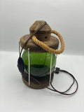Lampe-lanterne marine – Verre soufflé vert – Bois tourné et corde tressée – Électrifiée