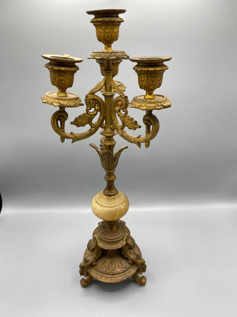 Candélabre 4 branches en régule doré et onyx – Style Napoléon III – France, circa 1870-1890