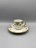 Tasse à café et soucoupe en porcelaine de Limoges – Décor roses et grecques – Circa 1900-1920