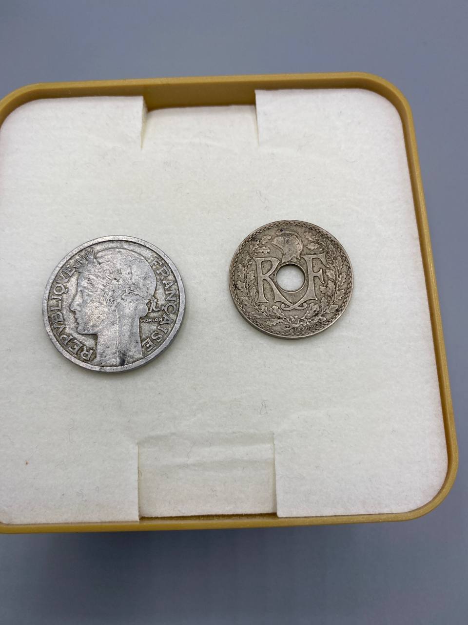 Lot 2 monnaies françaises – 2 Francs 1948 Morlon – 25 Centimes 1932 Lindauer