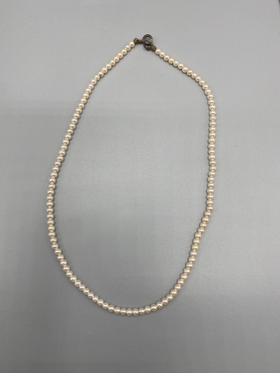 Collier perles de culture d'eau douce – Rangée simple – Fermoir mousqueton doré – 42 cm
