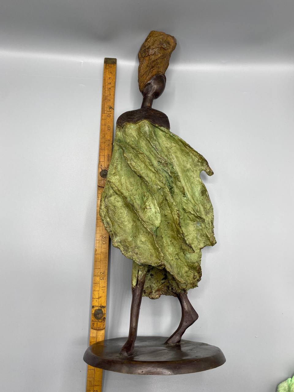 Bronze – Femme au boubou – Signé Patrice Balma – Initiales BP gravées
