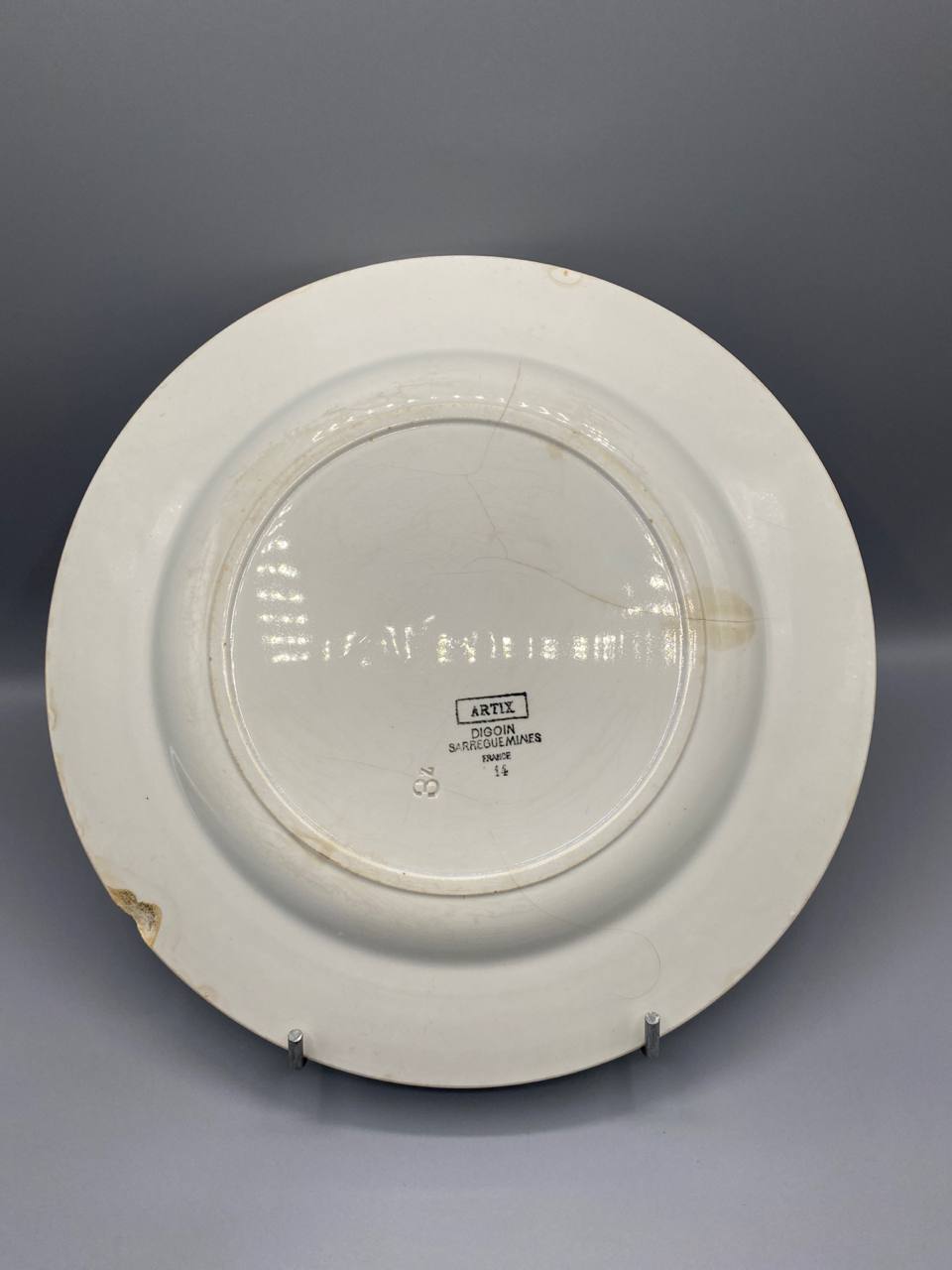 Assiette plate faïence Digoin Sarreguemines – Décor géométrique bleu cobalt – Artix