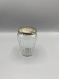Saupoudreuse verre moulé taillé – Couvercle métal argenté – Marque Jelly France – Art Déco