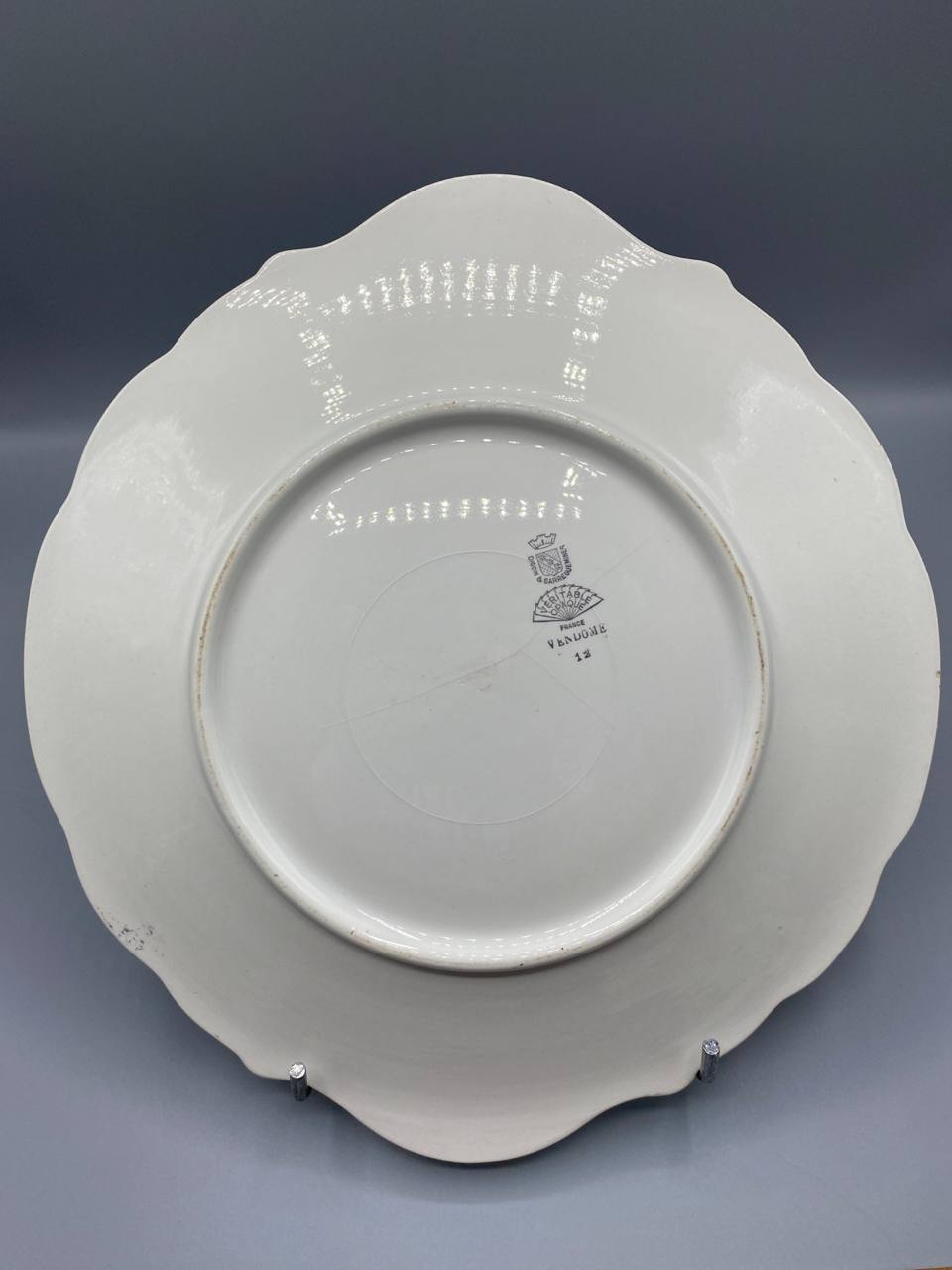 Plat à gâteau faïence Digoin Sarreguemines – Modèle Vendôme – Filets verts et or