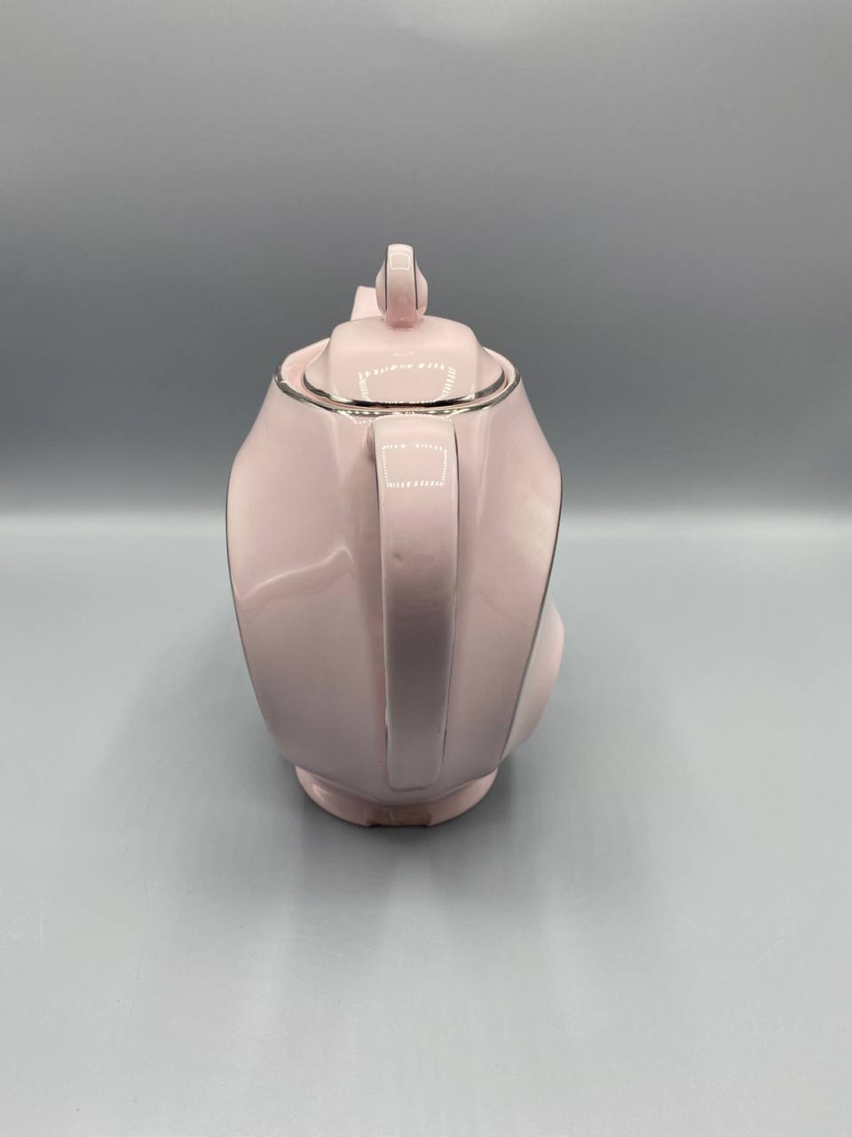 Cafetière porcelaine rose poudré filet platine – ERAS Czechoslovakia – Avec couvercle