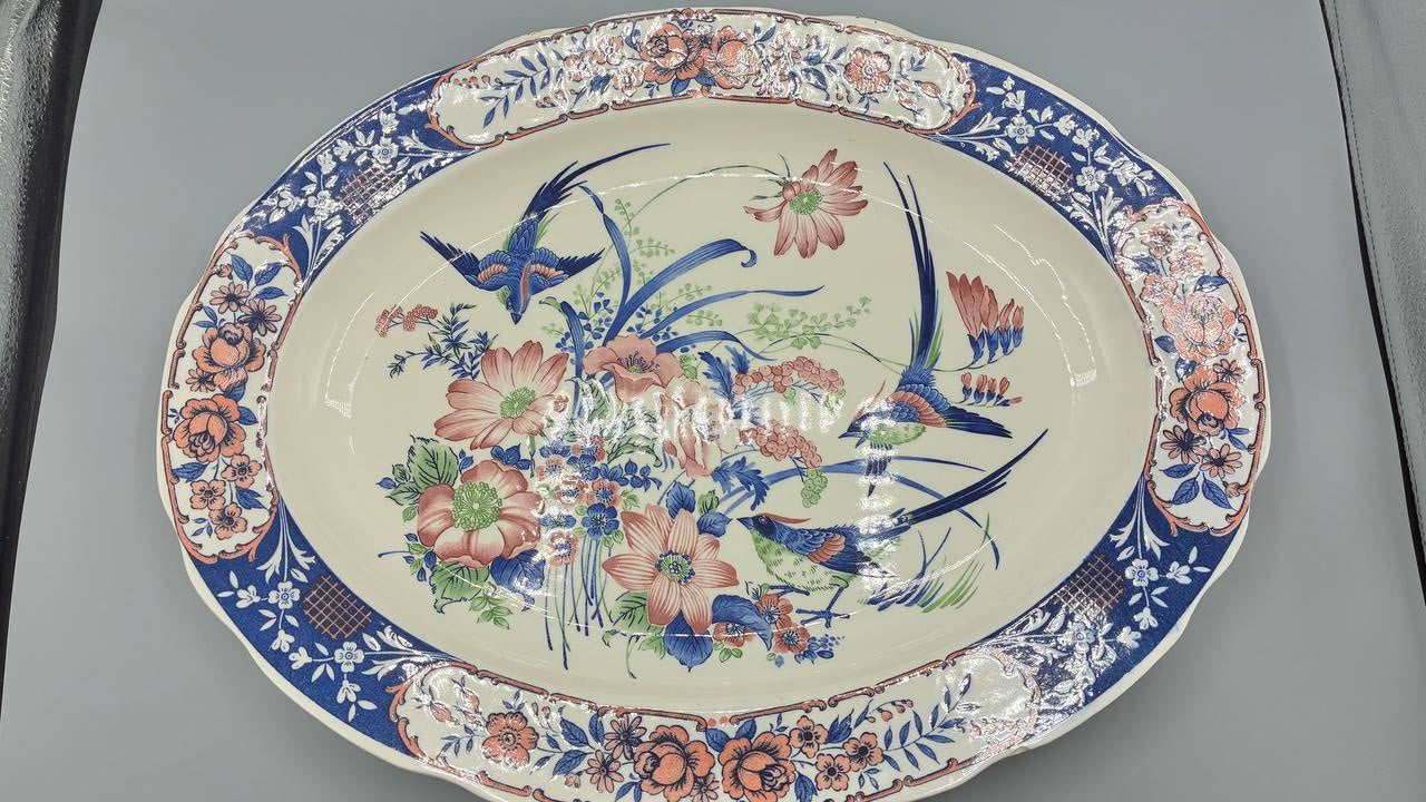 Grand plat ovale ancien décor japonisant oiseaux et fleurs fin XIXe siècle