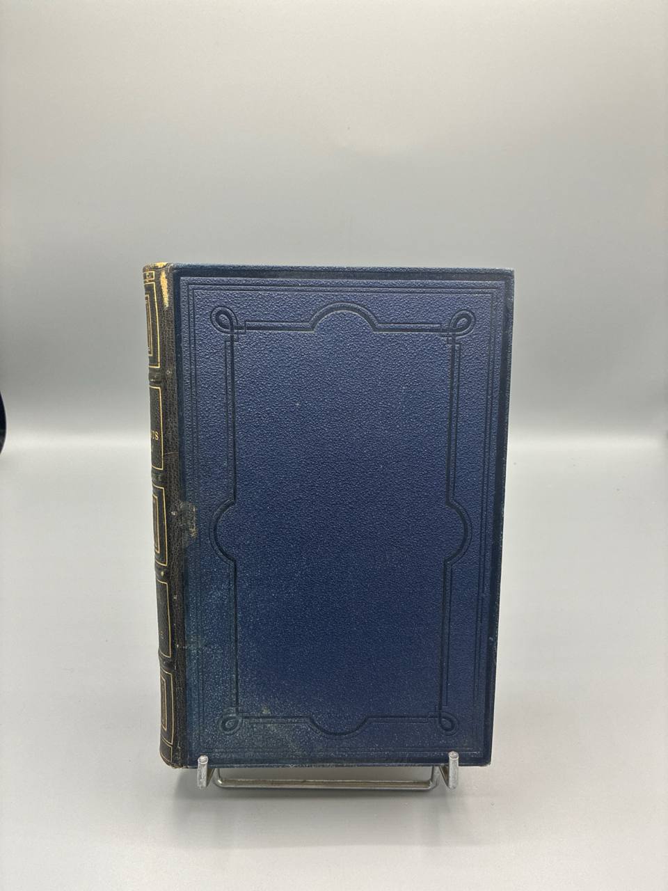 Vies des Savants Illustres – Louis Figuier – 2 volumes – Hachette 1881