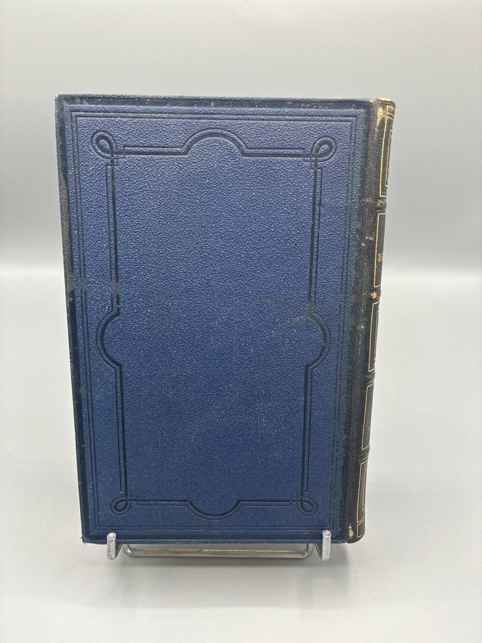 Vies des Savants Illustres – Louis Figuier – 2 volumes – Hachette 1881