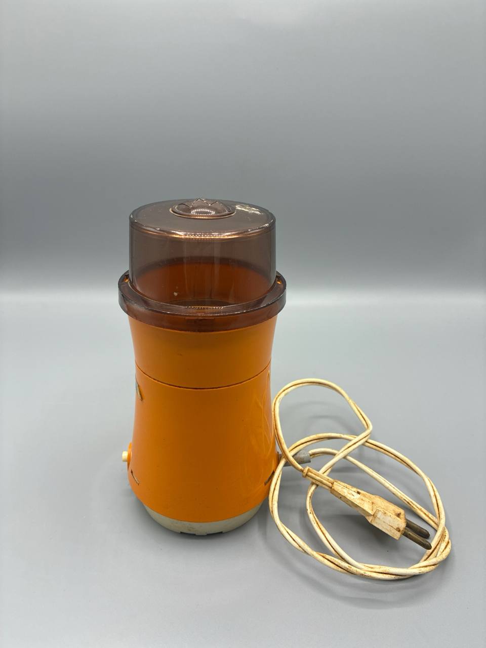 Moulin électrique Moulinex orange vintage – années 60/70