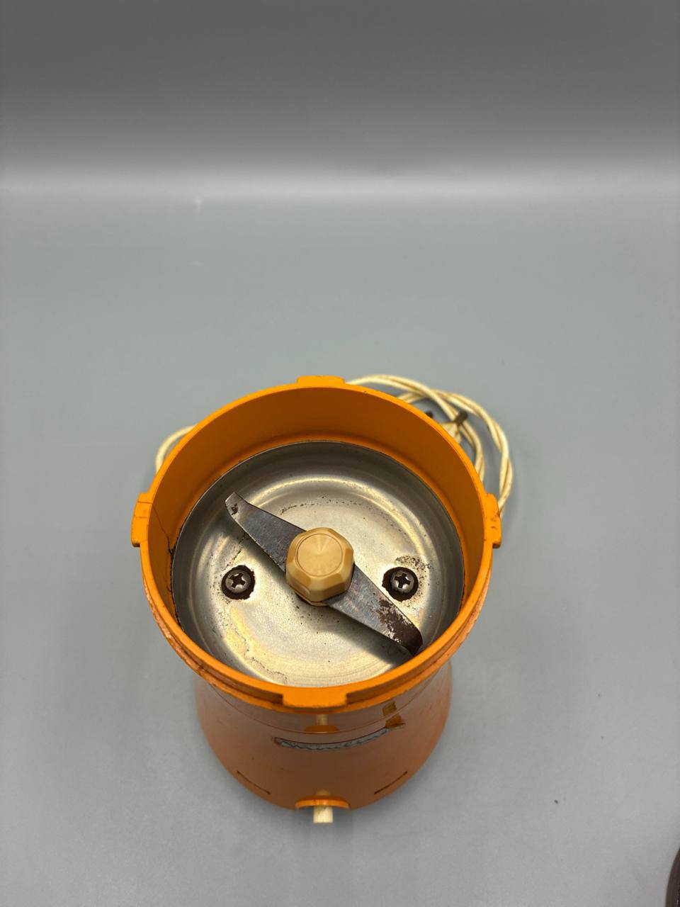 Moulin électrique Moulinex orange vintage – années 60/70