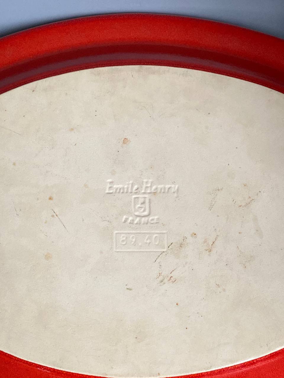Grand plat ovale Emile Henry rouge vif, céramique française