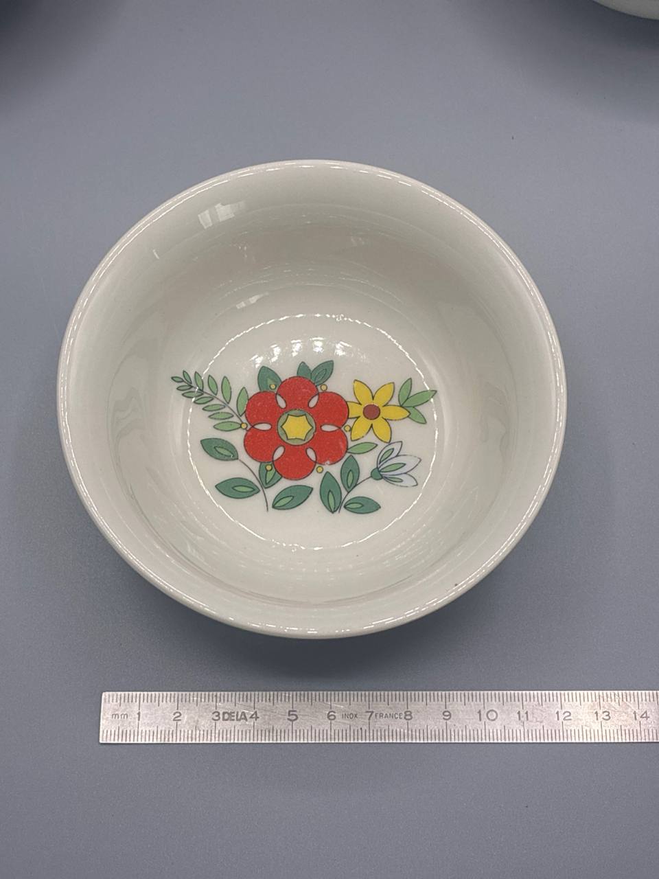 Ensemble 6 raviers porcelaine italienne, décor floral rouge et jaune, années 60-70