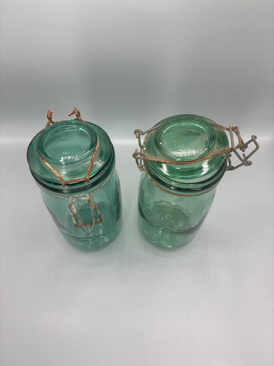 Paire de bocaux à conserves L'Idéal – Verre soufflé vert d'eau, fermeture fil de fer