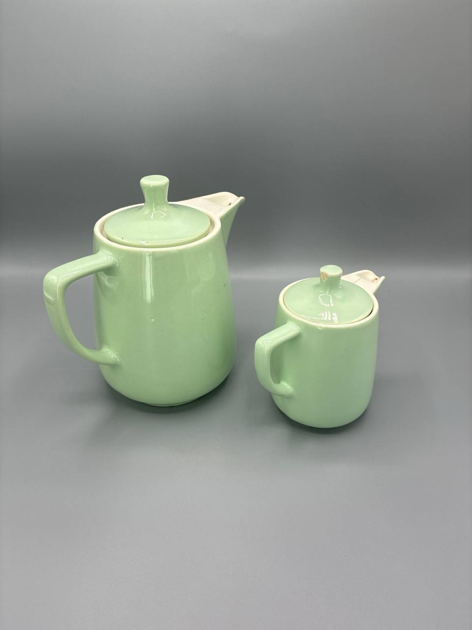 Cafetière et pot à lait – Melitta Allemagne – céramique vert céladon – années 1950-1960