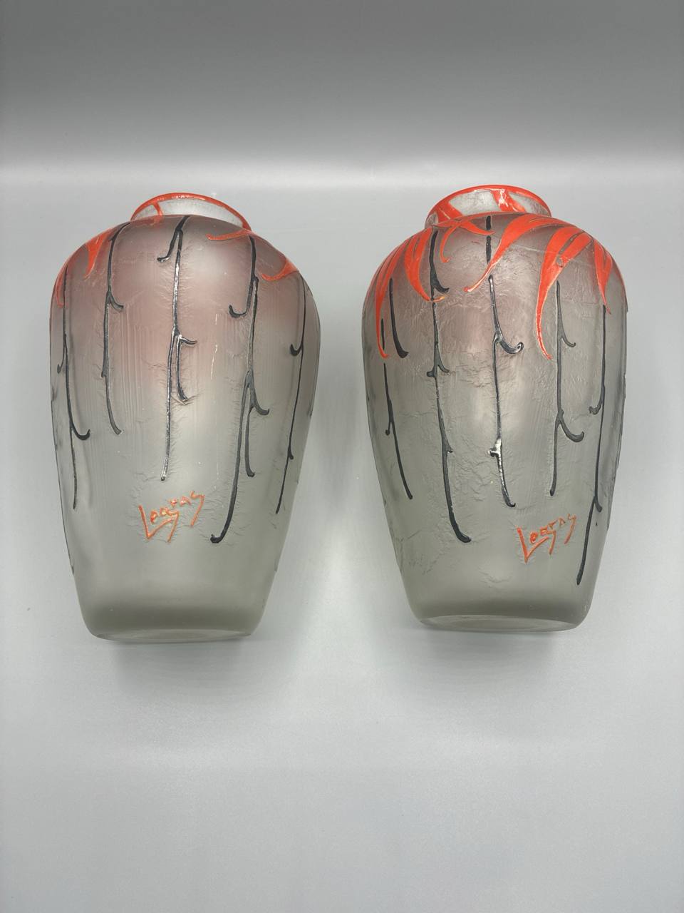 Paire de vases Legras – Verre émaillé floral rouge – Art Déco