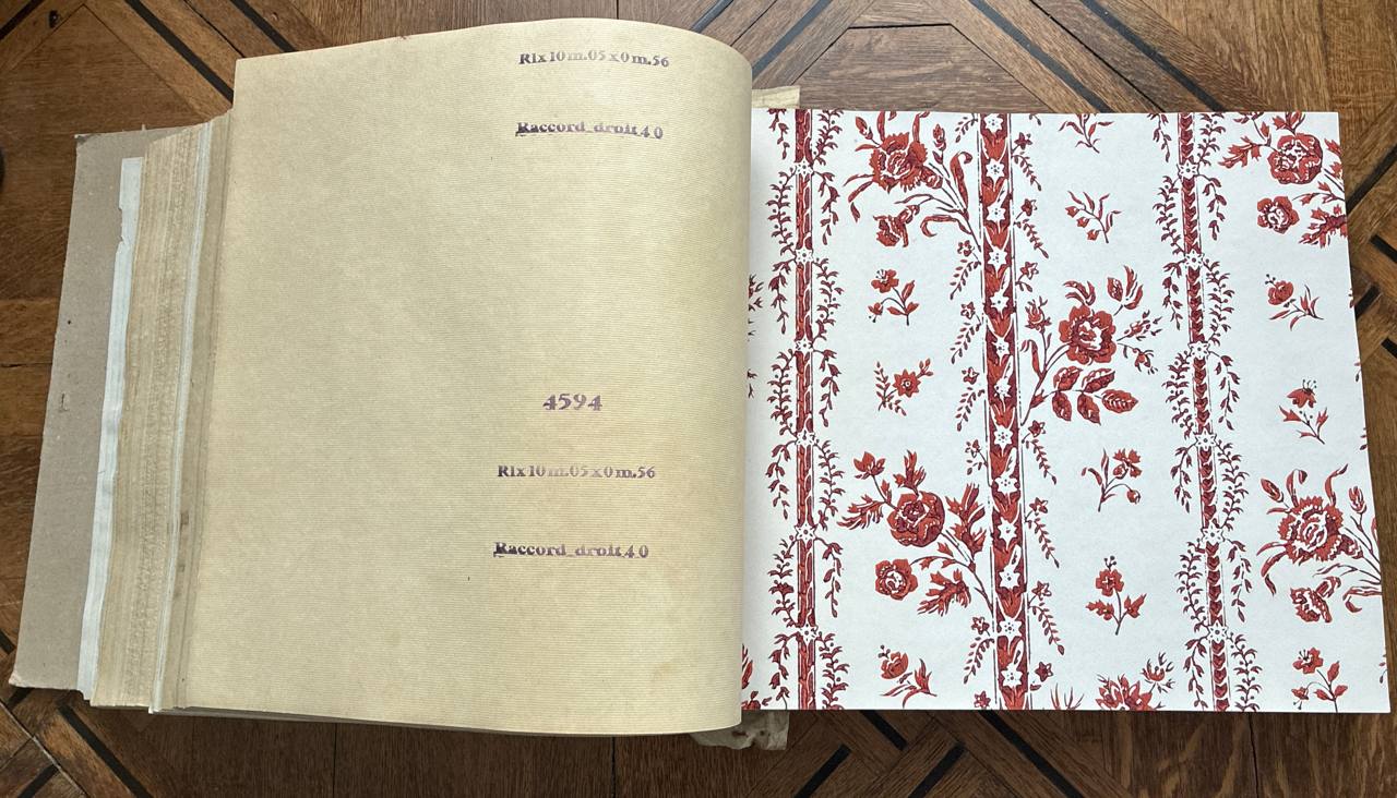 Album professionnel d'échantillons muraux et nuanciers – Inaltera – Troyes, années 1960