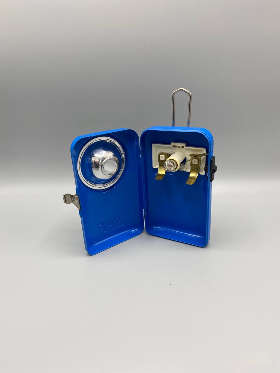 Lampe de poche SPF métal laqué bleu réflecteur chromé Vintage années 60