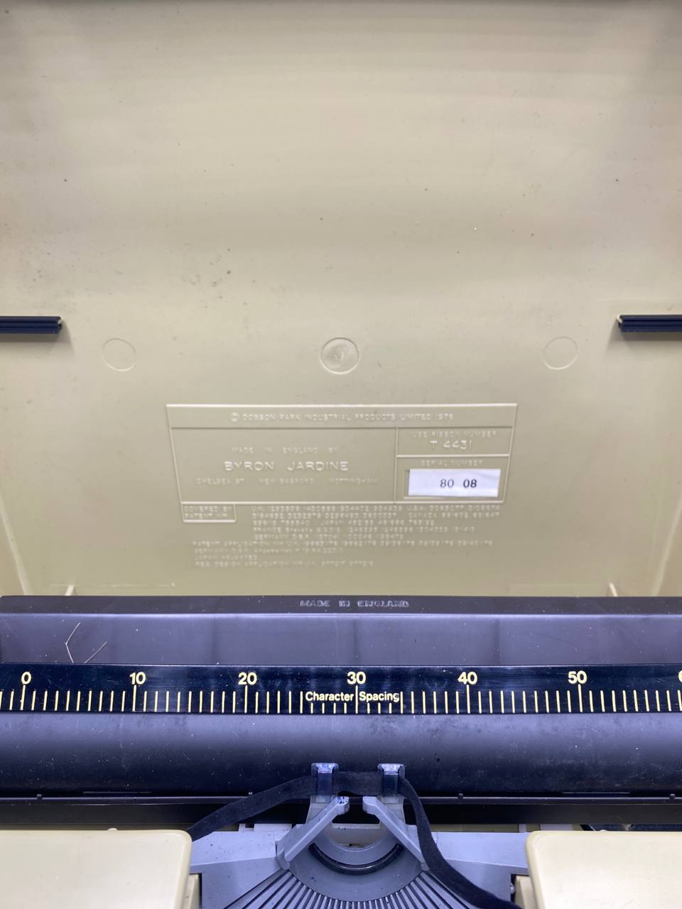 Machine à écrire enfant Petite Super International – Made in England – 1980