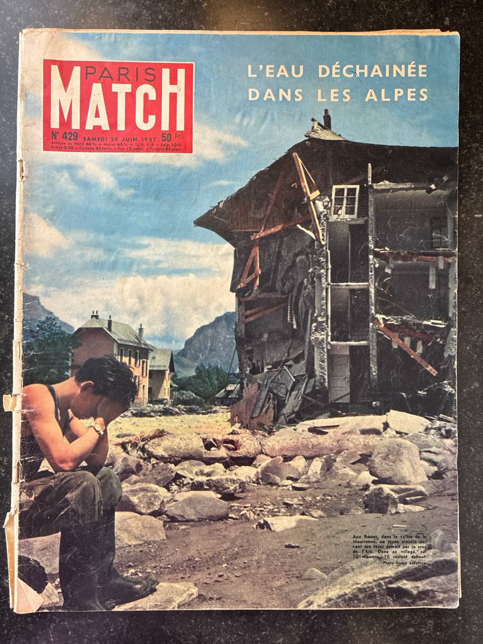 Paris Match n°429 – L'eau déchaînée dans les Alpes – Inondations en Maurienne