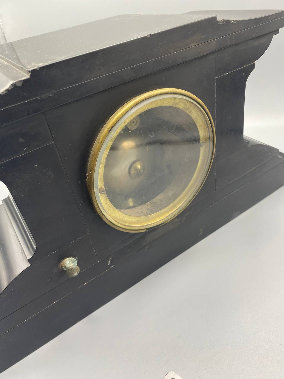 Pendule et sculpture en bronze signé Jean-Jules Salmson – Marbre noir – Horlogerie Barrard et Vignon Paris – Vers 1885-1900