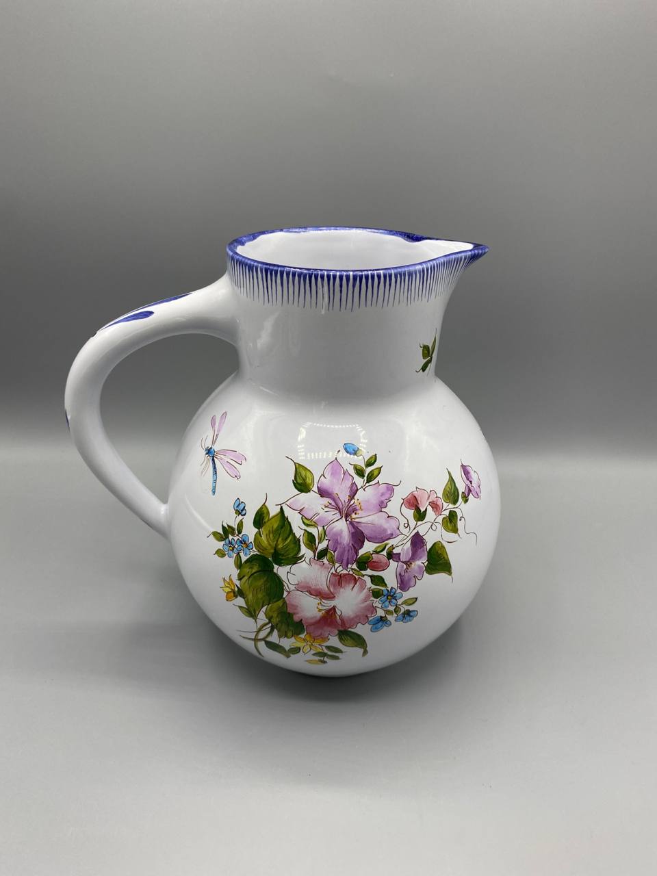 Pichet Charolles Molin – face latérale, bouquet de clochettes mauves