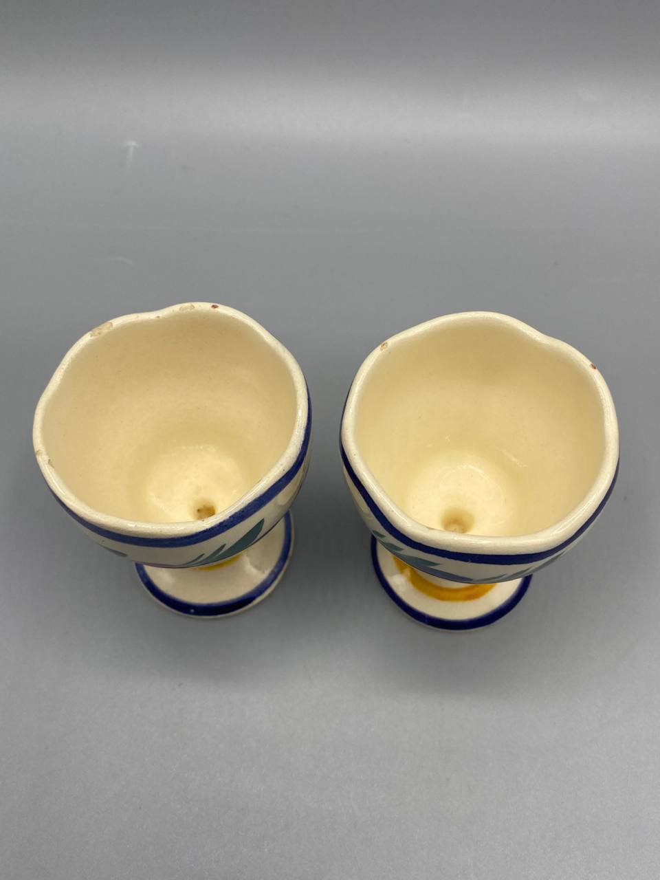 Coquetiers HB Quimper – vue intérieure, émail crème