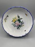 Assiette creuse Charolles – face, bouquet pivoine rose, abeille et coccinelle peints main