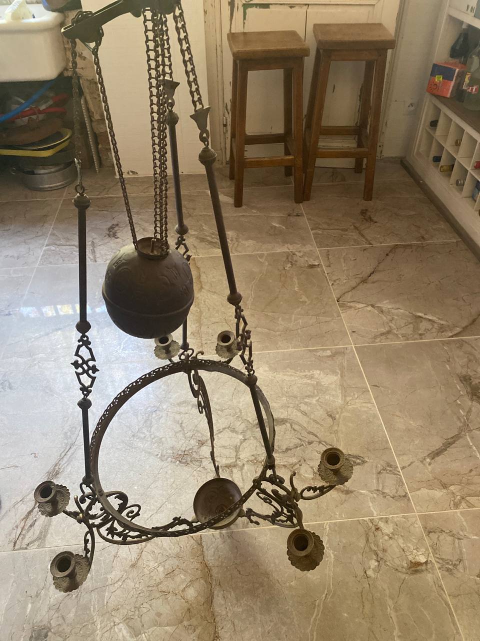 Lustre ancien bronze opaline verte - détail bras et bobèches