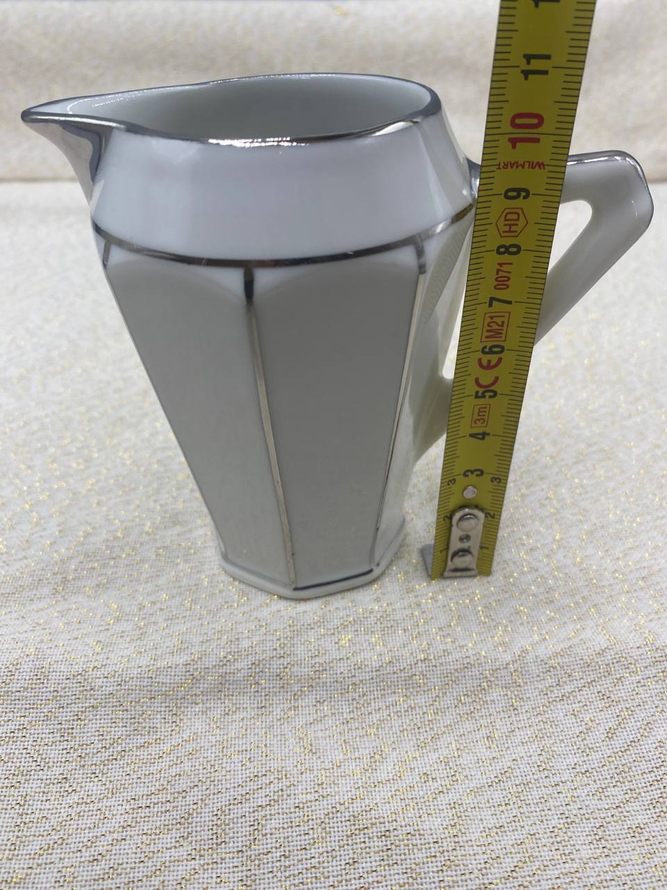 Mesure hauteur crémier porcelaine Art Déco Umosa environ 10 cm