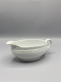 Saucière porcelaine blanche relief torsadé style Pillivuyt vue de dessus