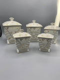 Service complet 5 pots à épices Art Déco faïence blanc décor doré lignes éventail vue d’ensemble