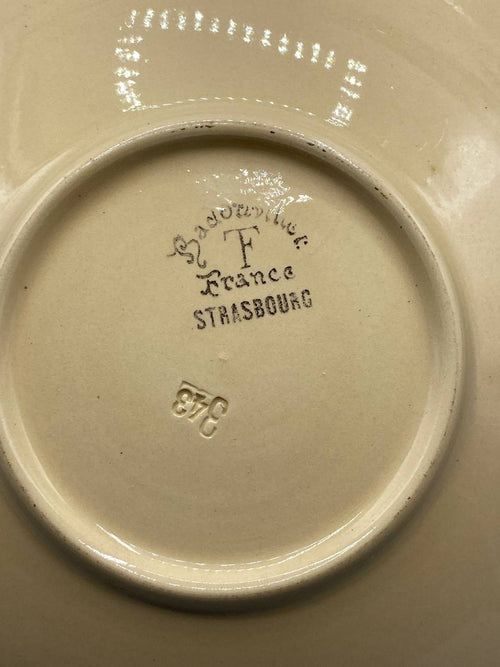 Revers assiette creuse faïence tampon Bagnol Frères France Strasbourg numéro moule 378