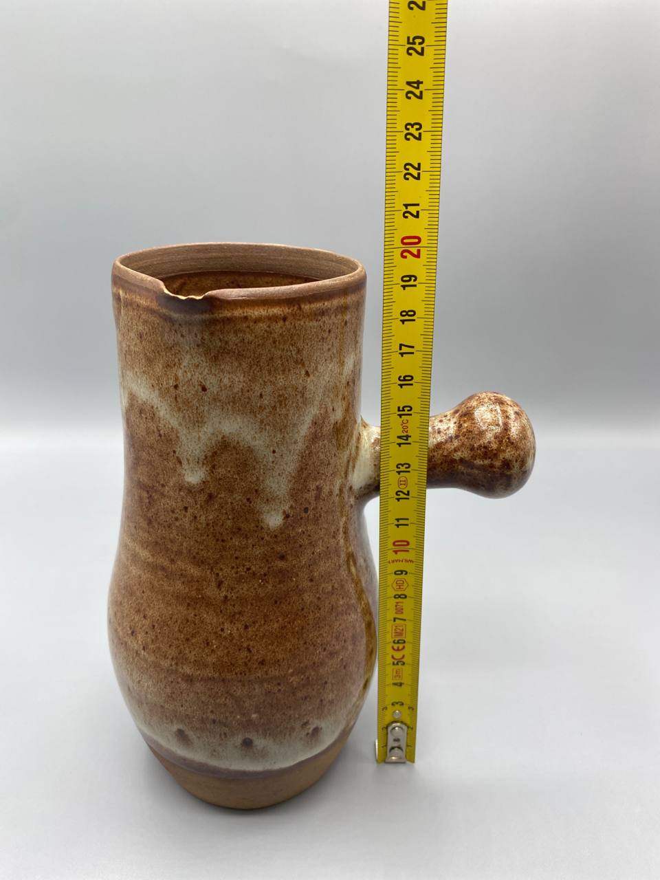 Pichet grès flammé avec mètre, hauteur 20 cm