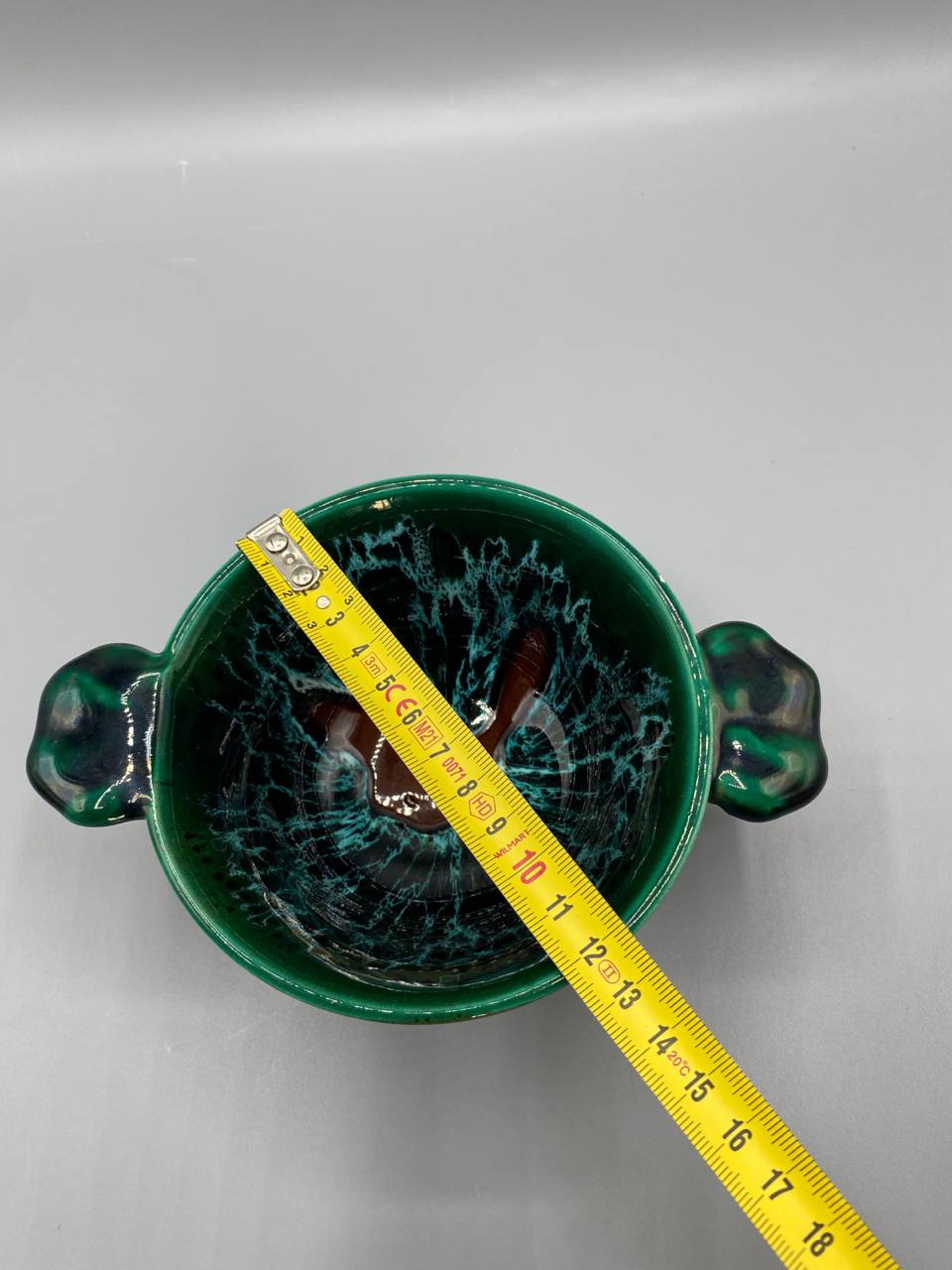 Coupe à oreilles Vallauris avec mètre, diamètre 13 cm