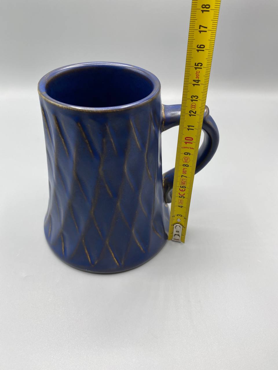 Chope céramique bleue cobalt avec mètre, hauteur 13 cm