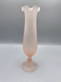 Vase soliflore verre satiné rose, vue de face, silhouette complète