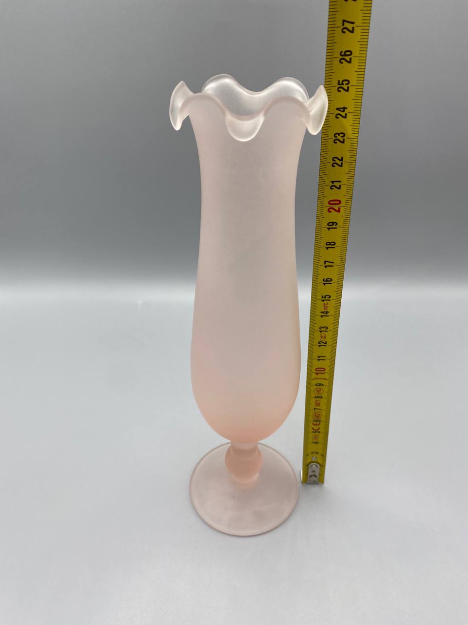 Vase soliflore verre satiné rose avec mètre, hauteur 24 cm