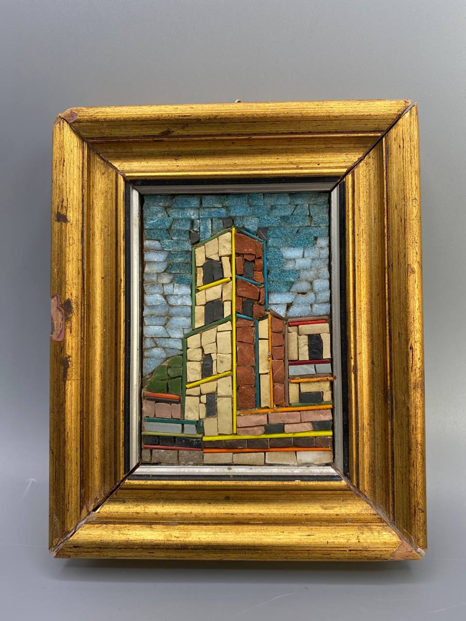 Mosaïque pierres dures pâte de verre architecture médiévale toscane cadre doré