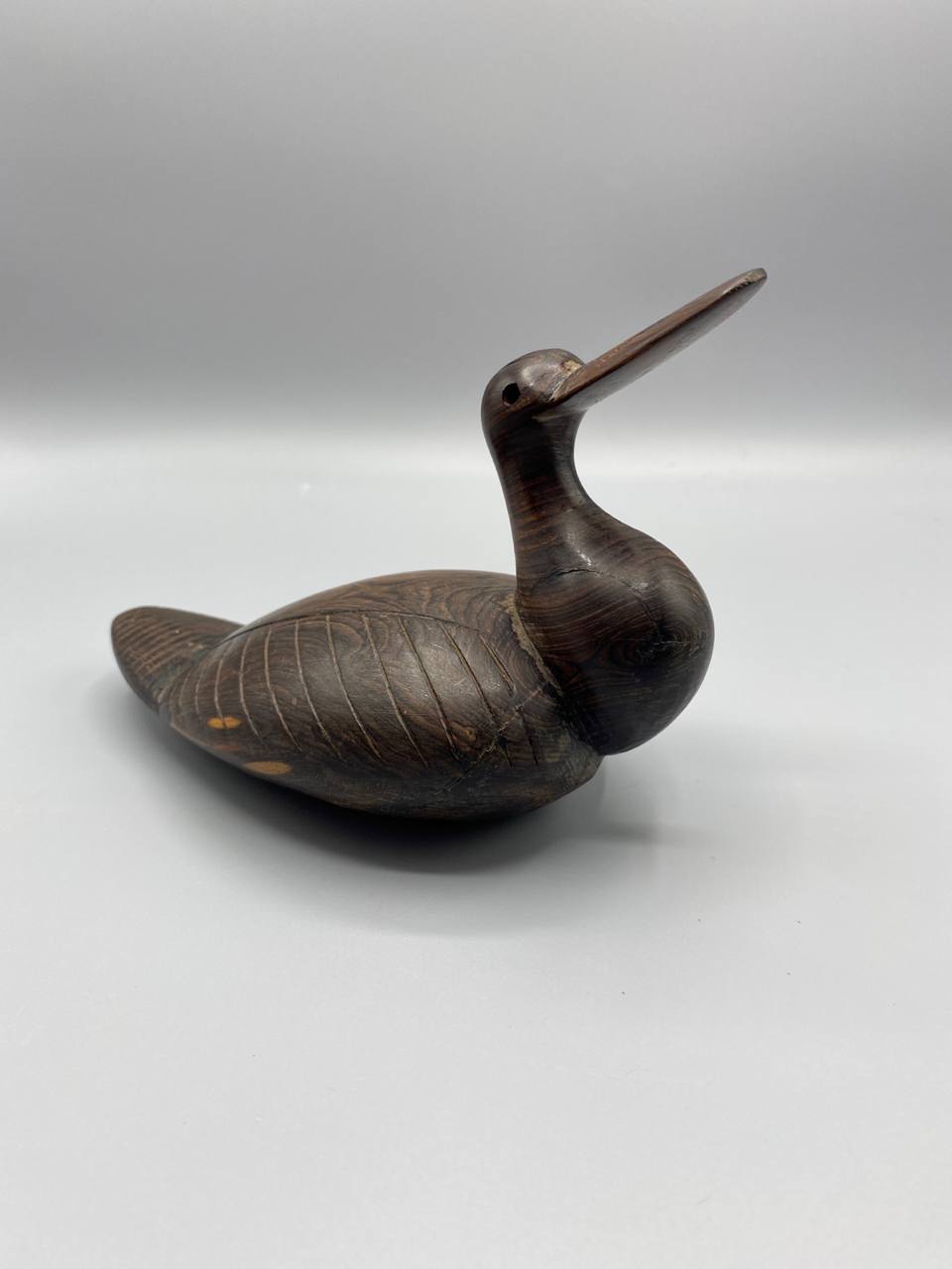 Sculpture oiseau bois, vue de profil droit