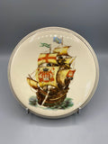 Assiette faïence crème galion armes Hambourg décor maritime polychrome 20 cm