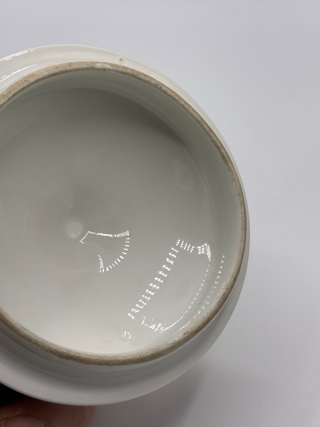Sucrier ancien en porcelaine de Limoges – Vert céladon, or et bouquet floral – Union Céramique