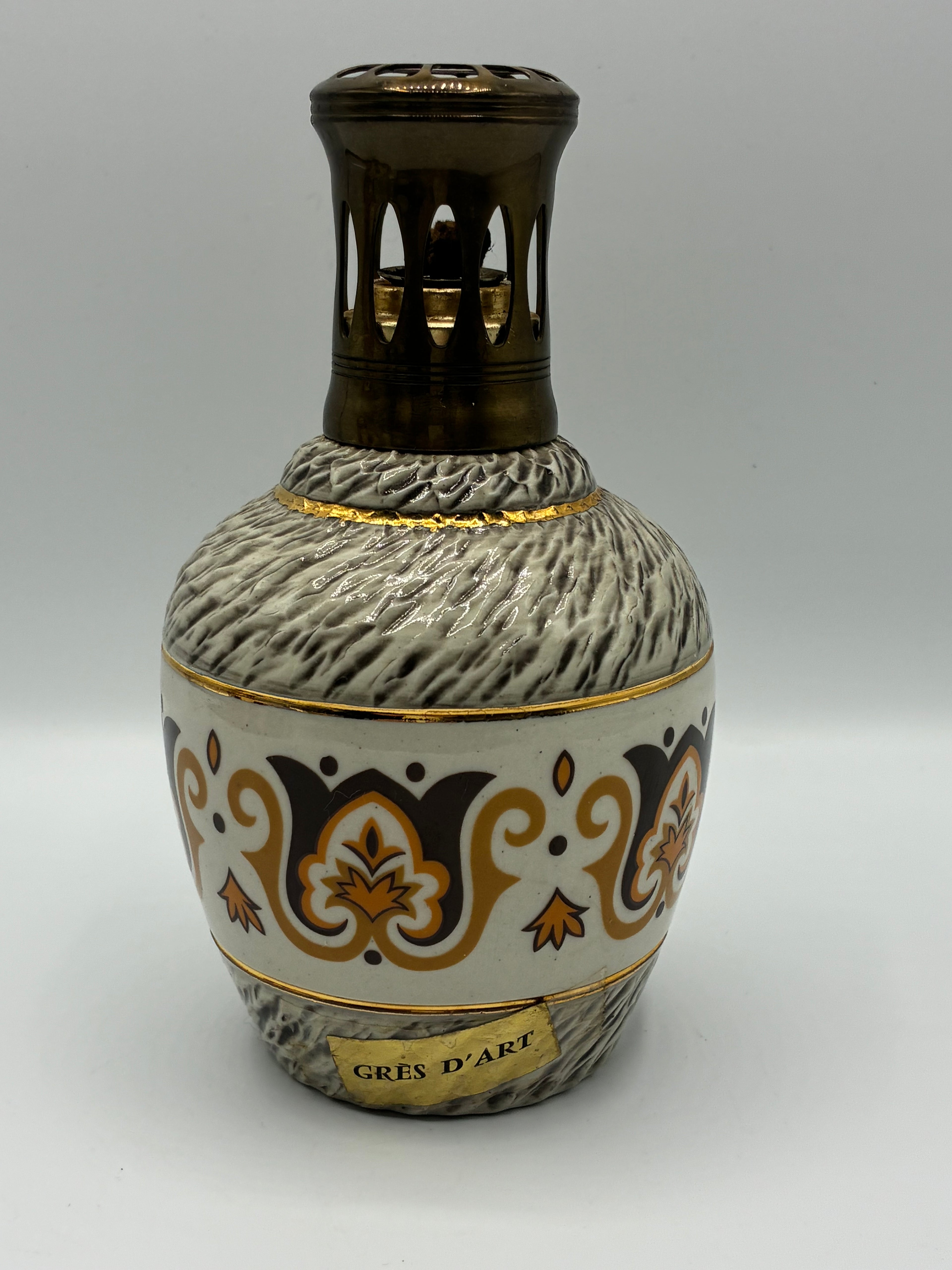 Lampe Berger en grès d'art signée B.O. Breugnot – Décor graphique arabesques dorées – Années 70