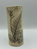 Vase céramique signé Biscarrosse – Décor botanique fougères et graminées