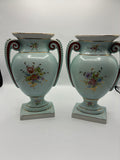 Paire de vases en porcelaine – Fond céladon – Bouquets floraux et dorures – Style Louis-Philippe – Napoléon III